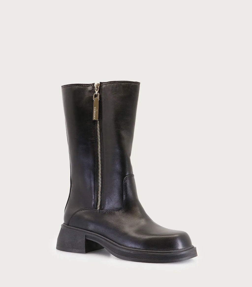 Bota Debbi
