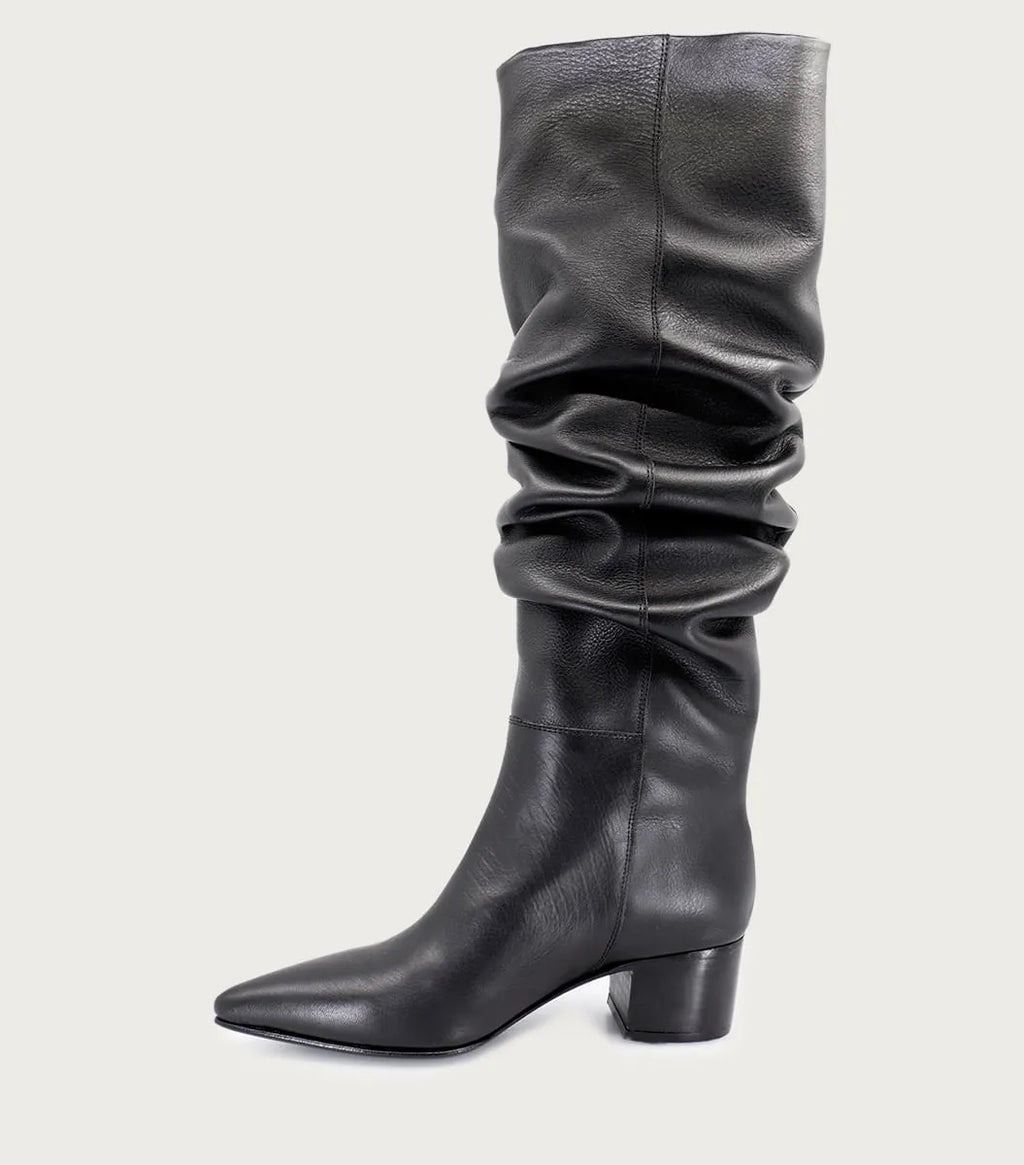 Bota Leana