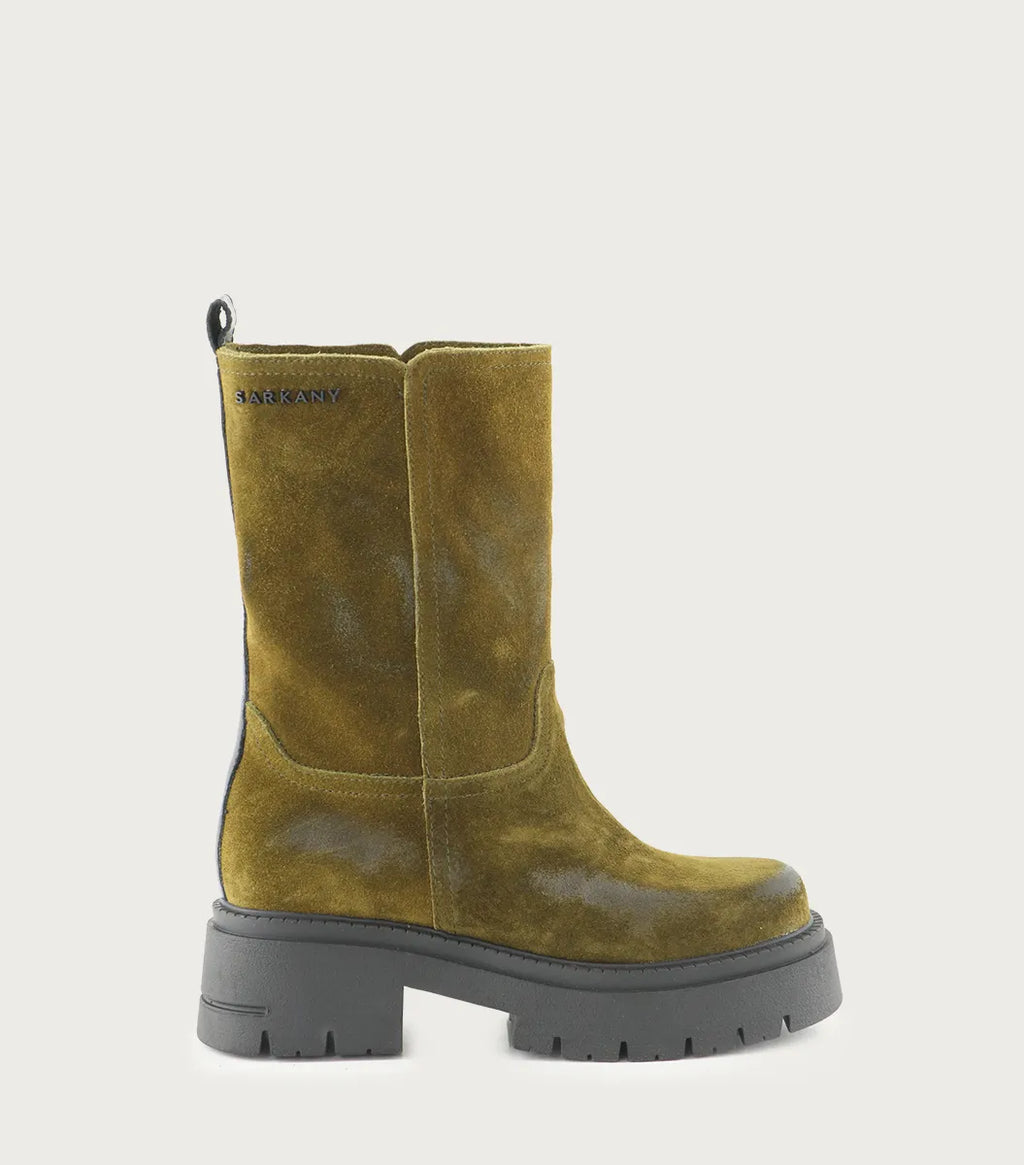 Bota Nicks